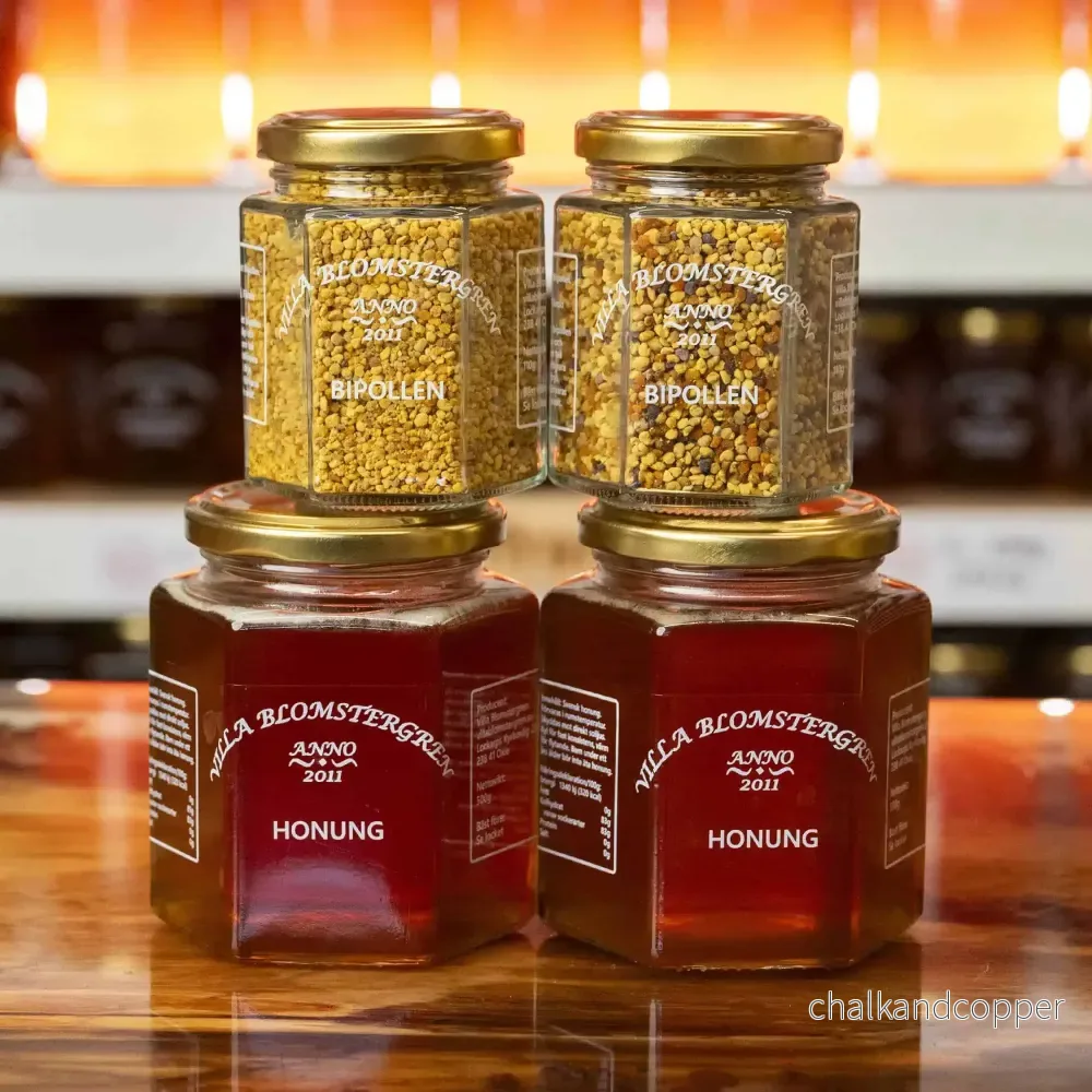 2 × 500 g Svensk Flytande Honung + 2 burkar Bipollen 2 × 500 g Svensk Flytande Honung + 2 burkar Bipollen