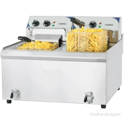Fritös – 2 x 10 liter – 2 x 9000 watt Fritös – 2 x 10 liter – 2 x 9000 watt
