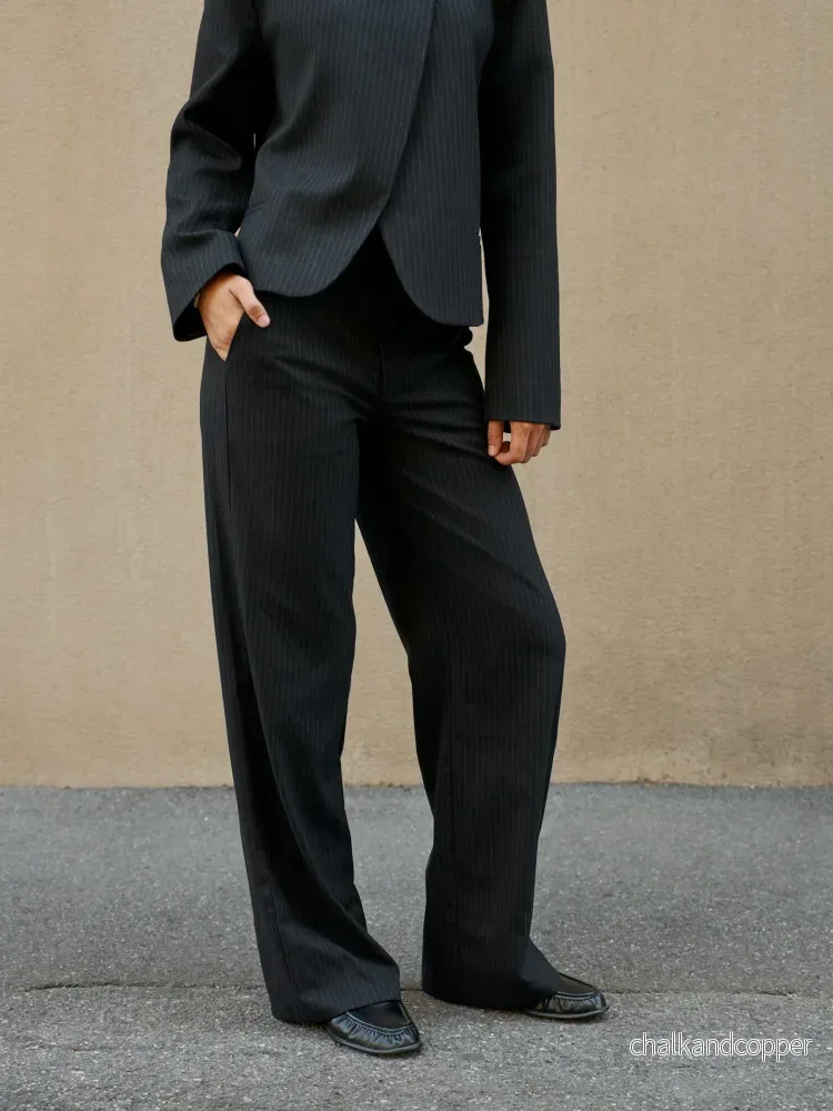 Nathalie Slim Pinstripe Pants Dark Navy