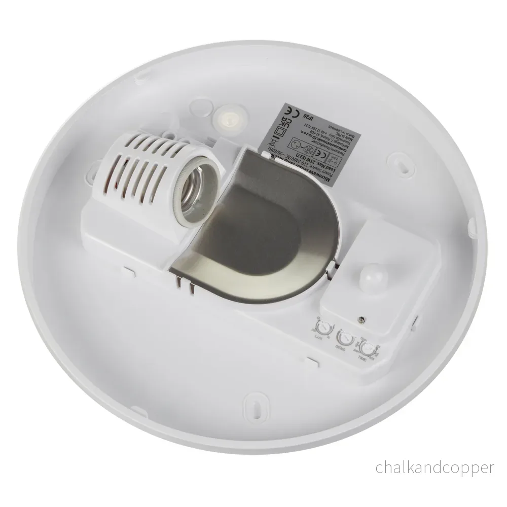 Maclean MCE309 ceiling lamp with a built-in sensor. It features a microwave sensor, PMMA diffuser, and supports a maximum load of 25W. Rated IP20, it ensures durability and reliability. - Bild 3