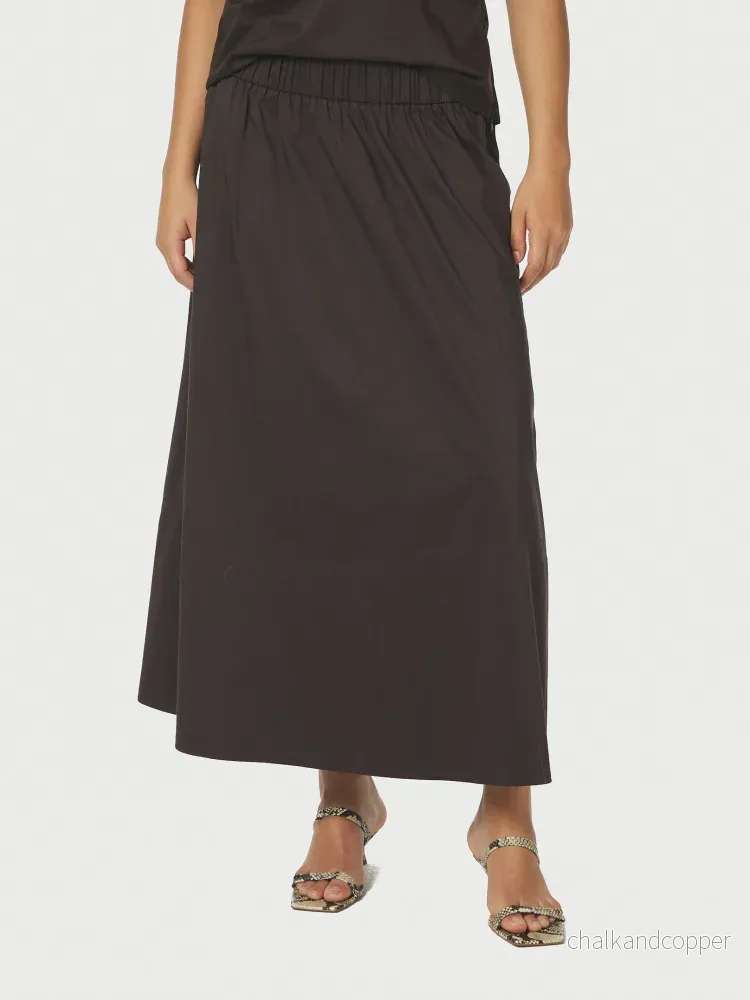 Yara Poplin Skirt Chocolate Brown Neo Noir Yara Poplin Skirt Chocolate Brown Neo Noir