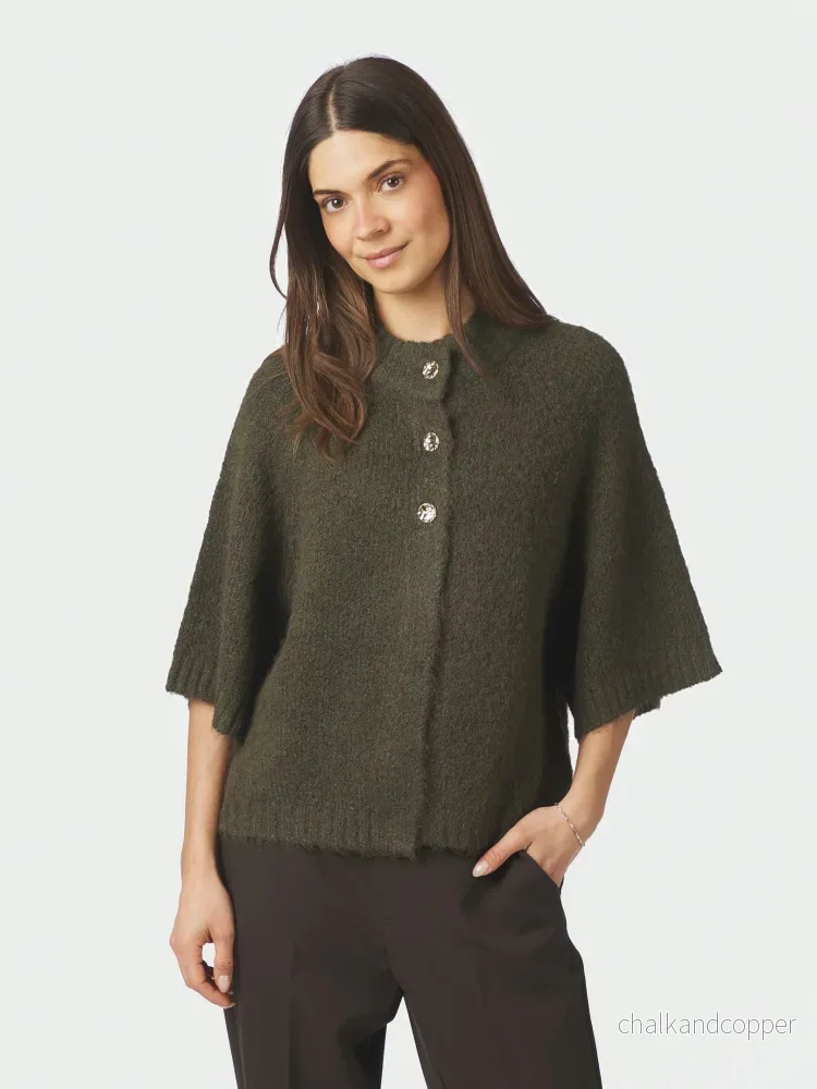 Benuta Fluffy Knit Cardigan Army Neo Noir Benuta Fluffy Knit Cardigan Army Neo Noir