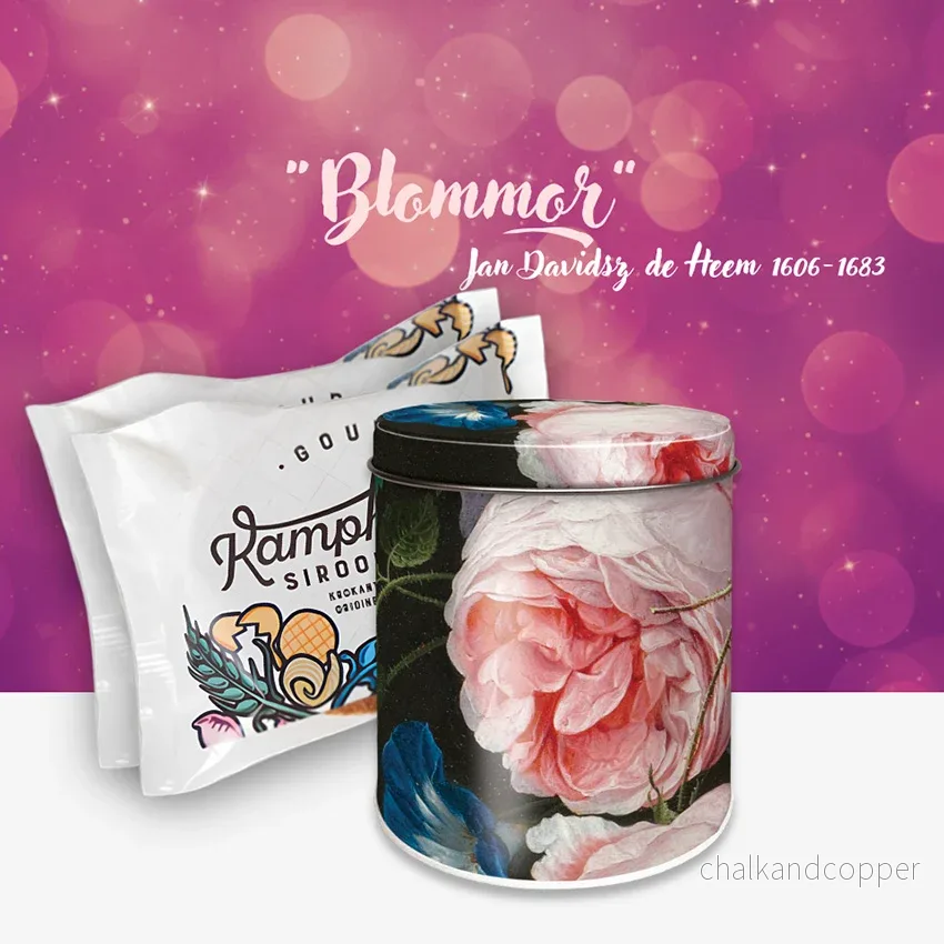 De Heem Stroopwafel Plåtburk – Blommor med Kamphuisen sirapsvåfflor (10 st, ca 250 g totalt) – Exklusivt gåvoset De Heem Stroopwafel Plåtburk – Blommor med Kamphuisen sirapsvåfflor (10 st, ca 250 g totalt) – Exklusivt gåvoset