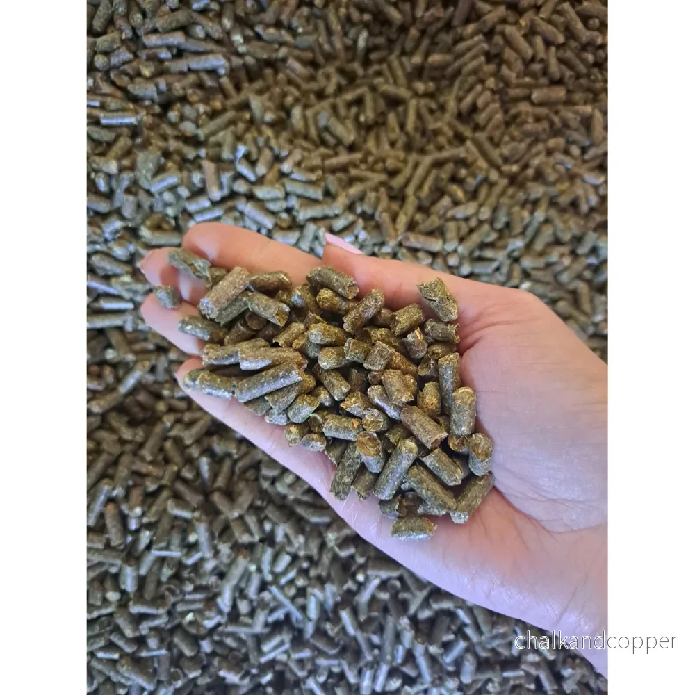 Gräsbollar, hästfoder, tillverkat av gräs från sjöarnas land, 15 kg påse - Bild 2