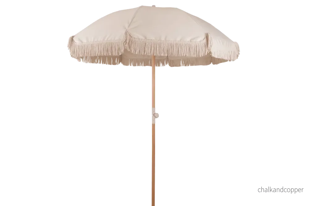 Stine enfärgad parasoll med tilt Ø180 cm Stine enfärgad parasoll med tilt Ø180 cm
