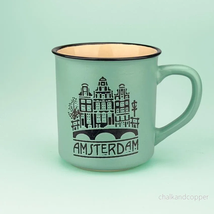 Camp Mugg i pastellgrön keramik – Amsterdam-design med outdoor-känsla