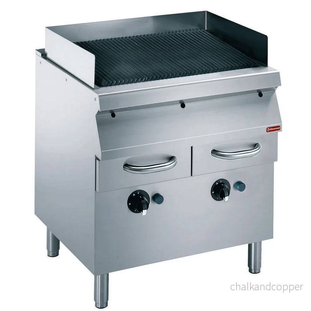 Gasgrill, grill i gjutjärn, på piedestal