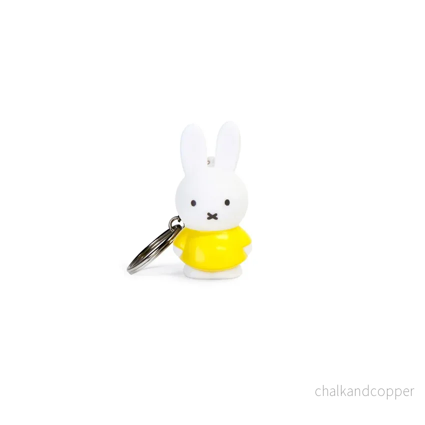 Miffy® 3D-nyckelring – Miffy i gult - Bild 2