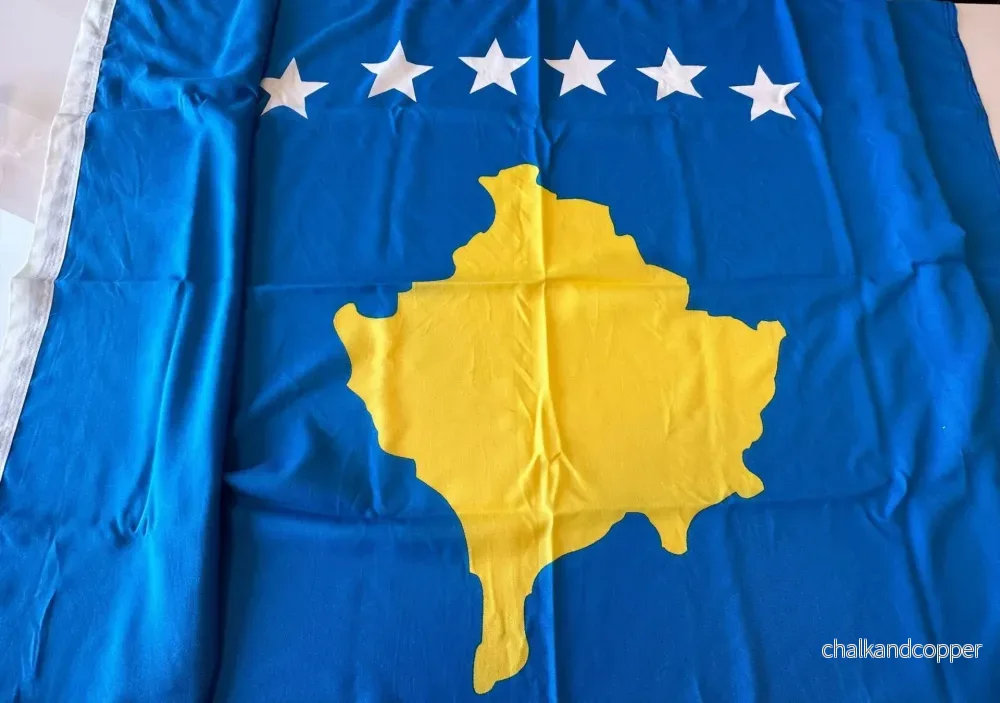 Kosovos flagga - Bild 2