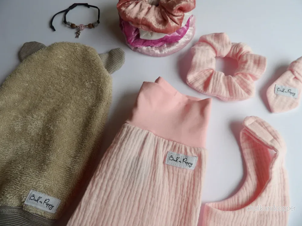 Storlek 68, Dreamy Petals - Handgjort babyset, OEKO-TEX®-certifierade tyger - Bild 3