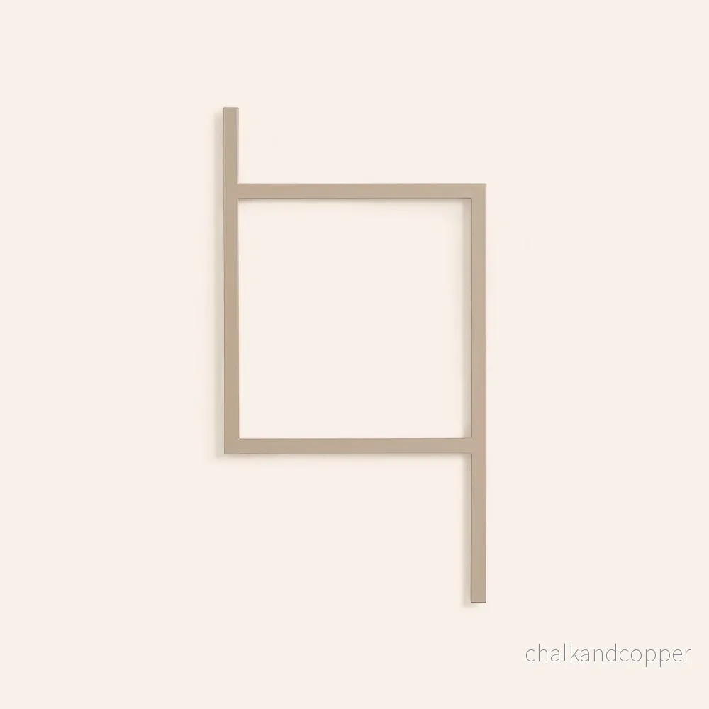 Hyllgavel – Kamel TV