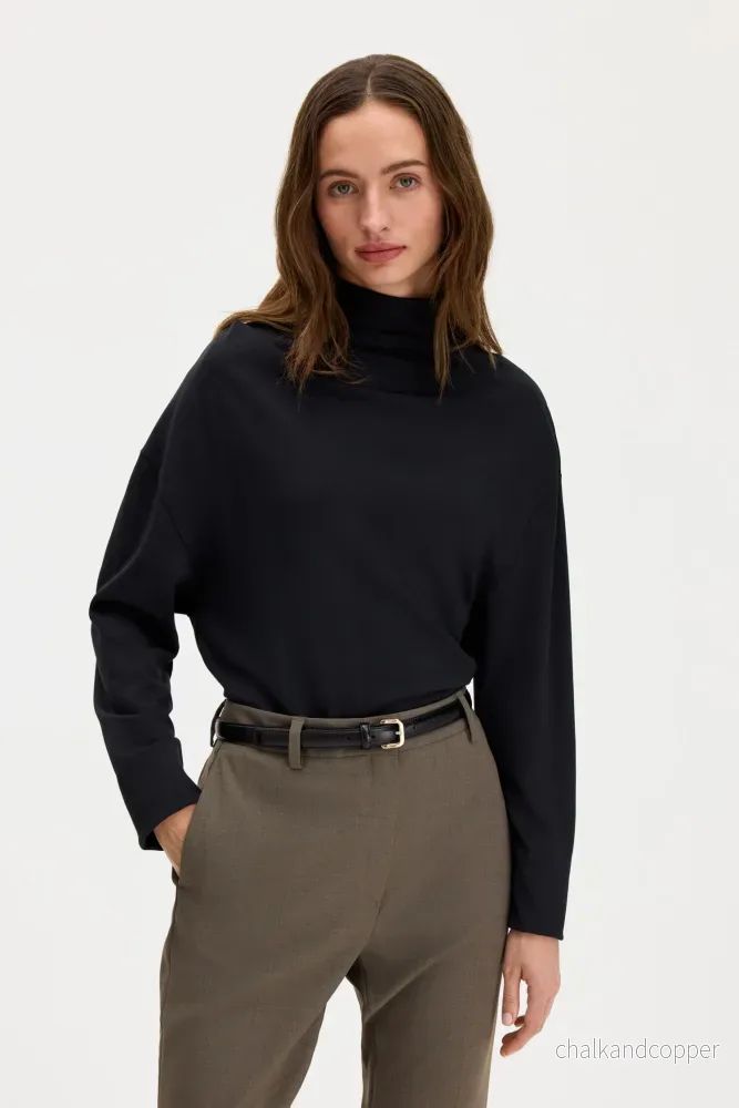 Twisted Neck Top Black Filippa K