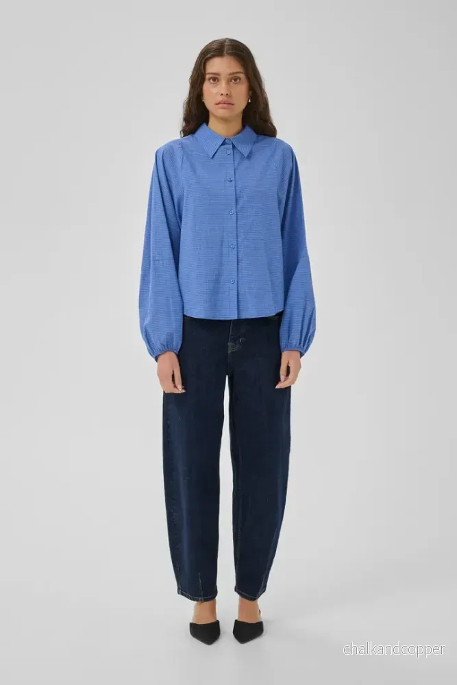 Lucy 187 Barrel Jeans Dark Blue Un-Wash My Essential Wardrobe Lucy 187 Barrel Jeans Dark Blue Un-Wash My Essential Wardrobe