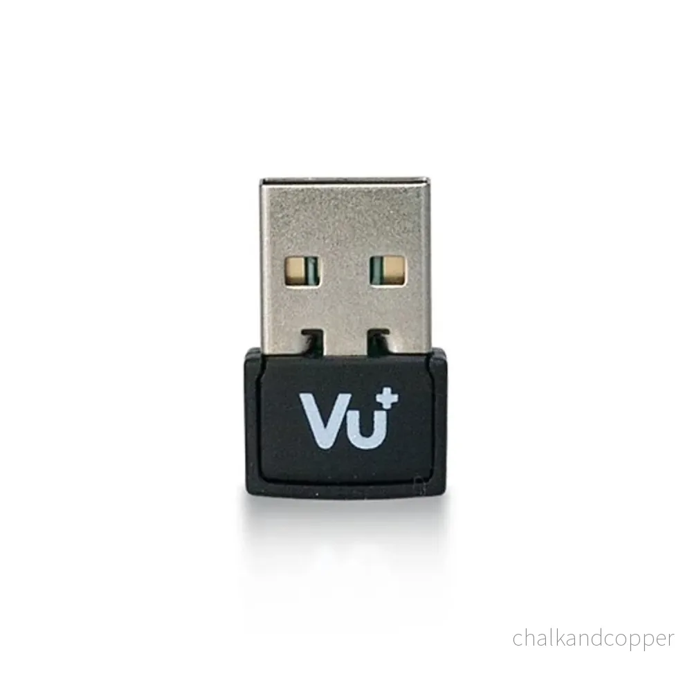 Optimera kontrollen med Vu+ Bluetooth 4.1 Dongle Adapter. Omvandla Vu+ mottagare till Bluetooth-aktiverade enheter, vilket befriar användare från konventionella infraröda fjärrkontroller. Specifikt utformad för Vu+ 4K-mottagare, ingen ytterligare ins