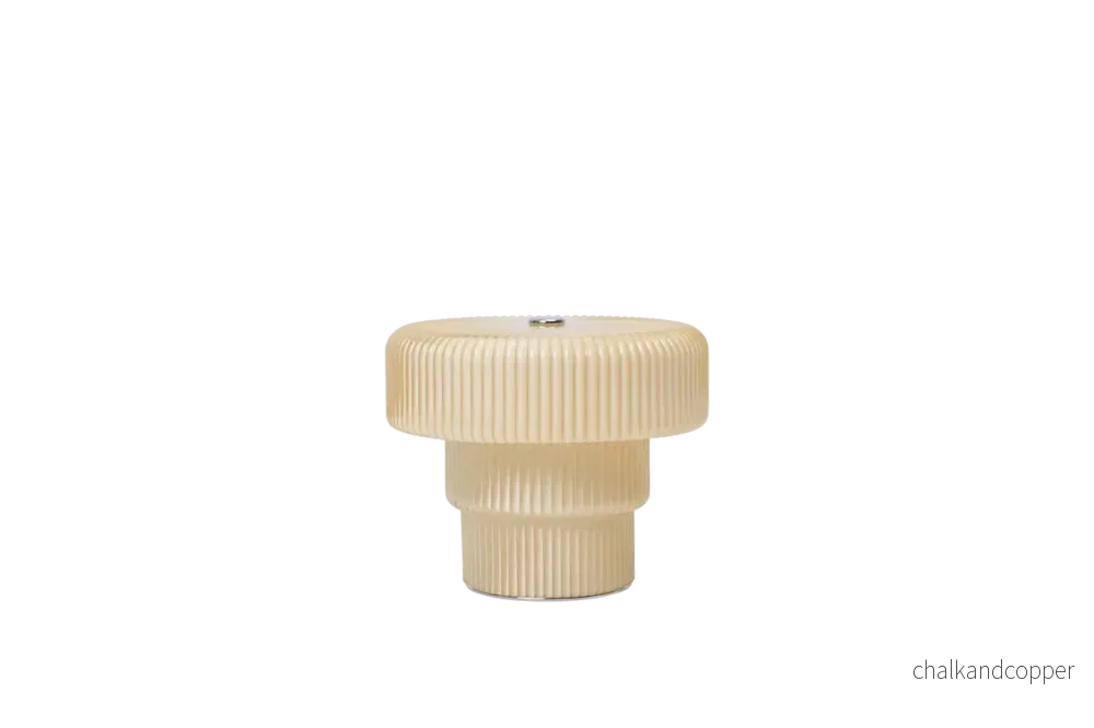 Ripple portabel lampa