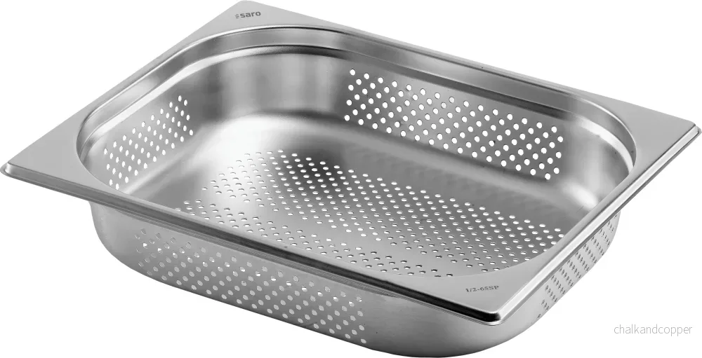 SARO TOP LINE GN-behållare 1/2 GN perforerad djup 200 mm