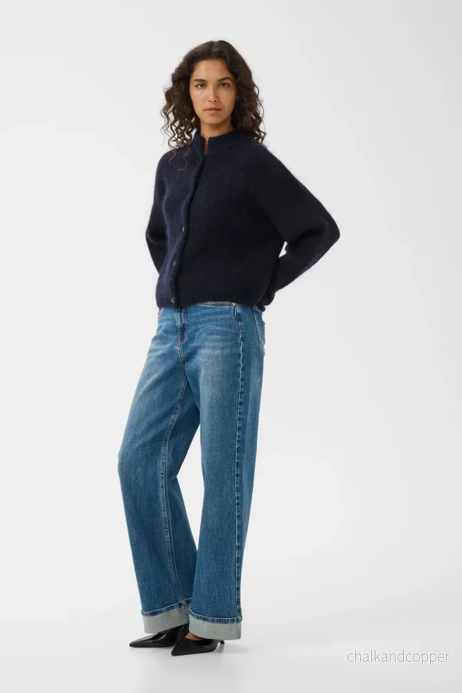 Sara HW Wide Jeans Washed Mid Blue Gestuz Sara HW Wide Jeans Washed Mid Blue Gestuz