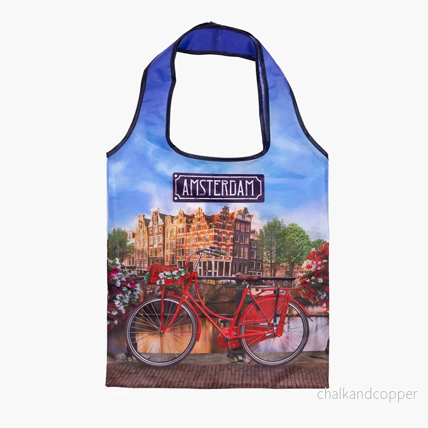 Hopvikbar Shoppingkasse – Röd Cykel vid Amsterdamkanal Hopvikbar Shoppingkasse – Röd Cykel vid Amsterdamkanal