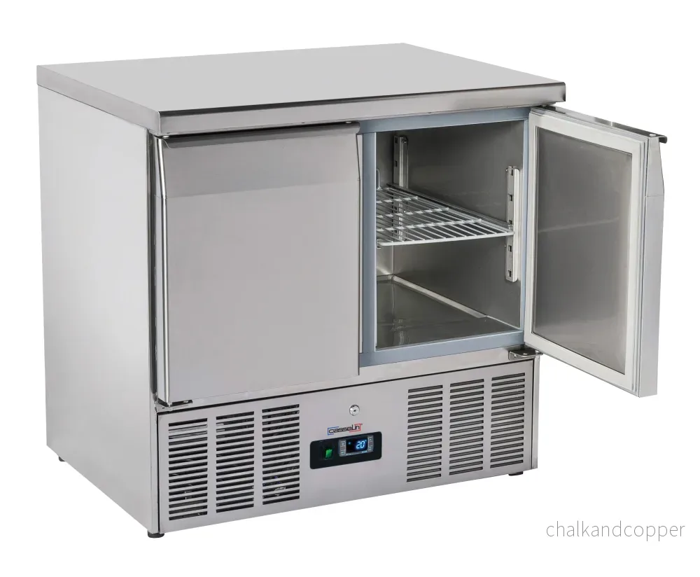 Saladette – Kylt serveringsbord 2 luckor GN 1/1 Saladette – Kylt serveringsbord 2 luckor GN 1/1