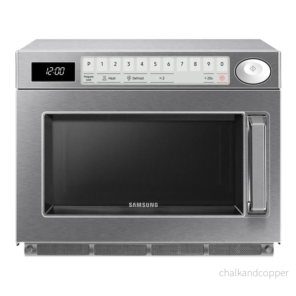 Professionell mikrovågsugn GN 2/3, rostfritt stål, Digital, 1500 W. (26 Lt) Professionell mikrovågsugn GN 2/3, rostfritt stål, Digital, 1500 W. (26 Lt)
