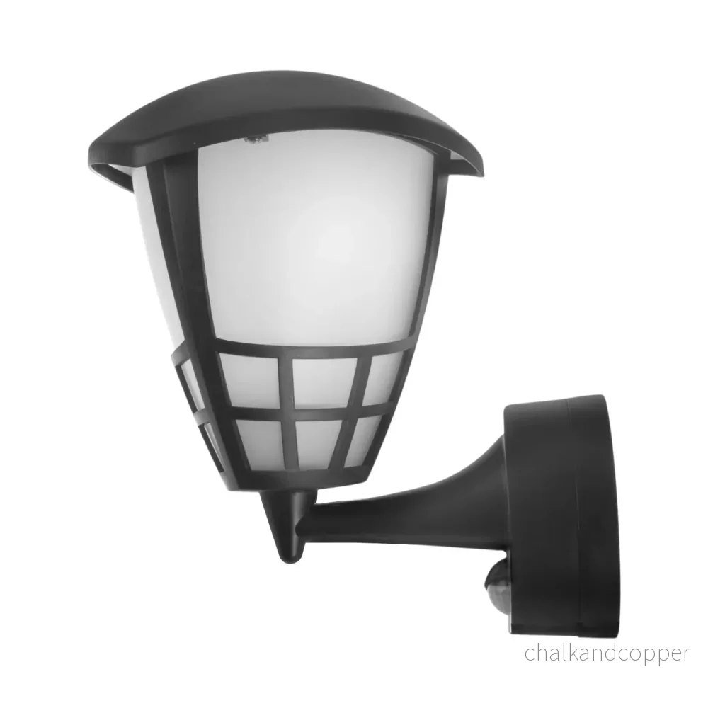 Vägglampa 1xE27 med sensor Maclean, infraröd sensor, max. belastning 60W, IP65, svart, MCE518 B + LED filamentlampa E27, 8W 230V Maclean Energy MCE268 WW varmvit 3000K 1055lm retro edison dekorativ - Bild 3