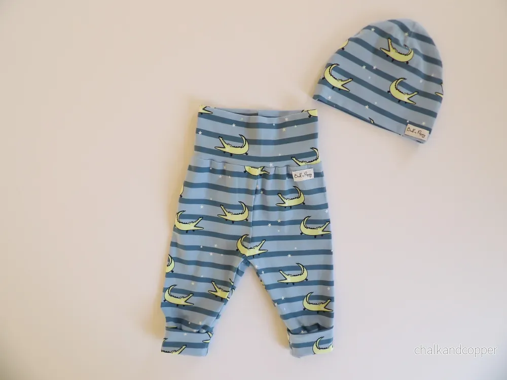 Storlek 56, Blue Croco - Handgjort babyset, OEKO-TEX®-certifierade tyger - Bild 3