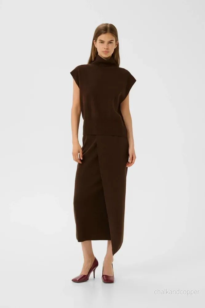 Manzi Skirt Deep Burnt Brown Gestuz