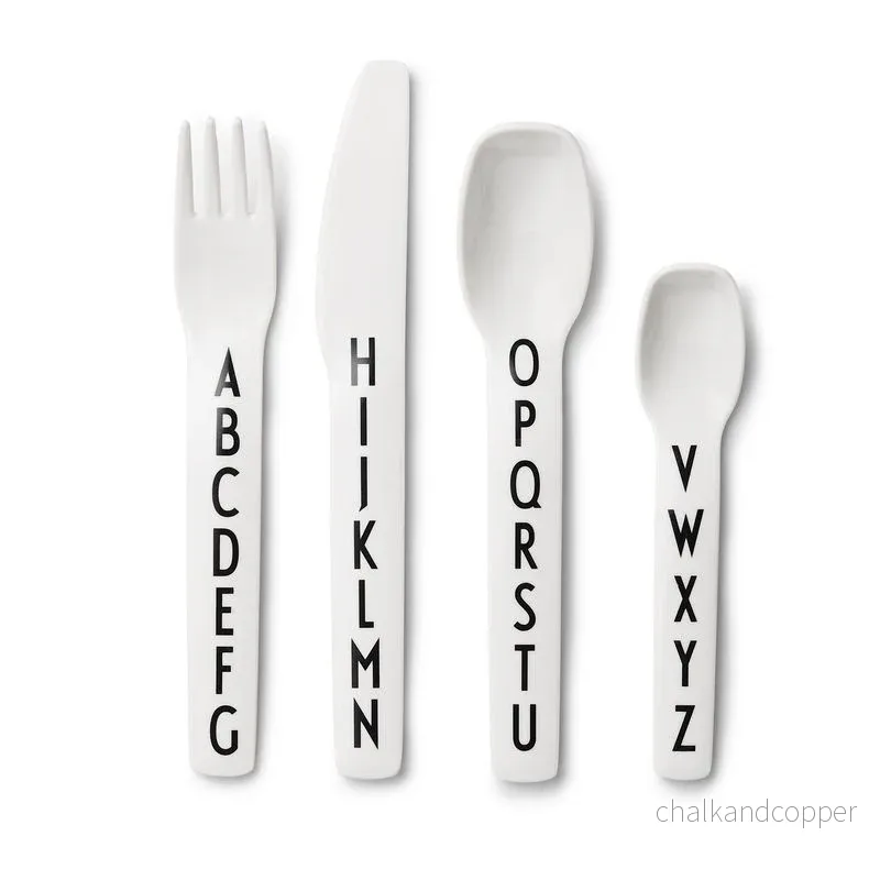 Design Letters Bestickset Design Letters Bestickset