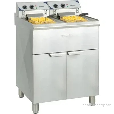 Fritös – 2 x 10 liter – 2 x 9000 watt – Med underbord Fritös – 2 x 10 liter – 2 x 9000 watt – Med underbord