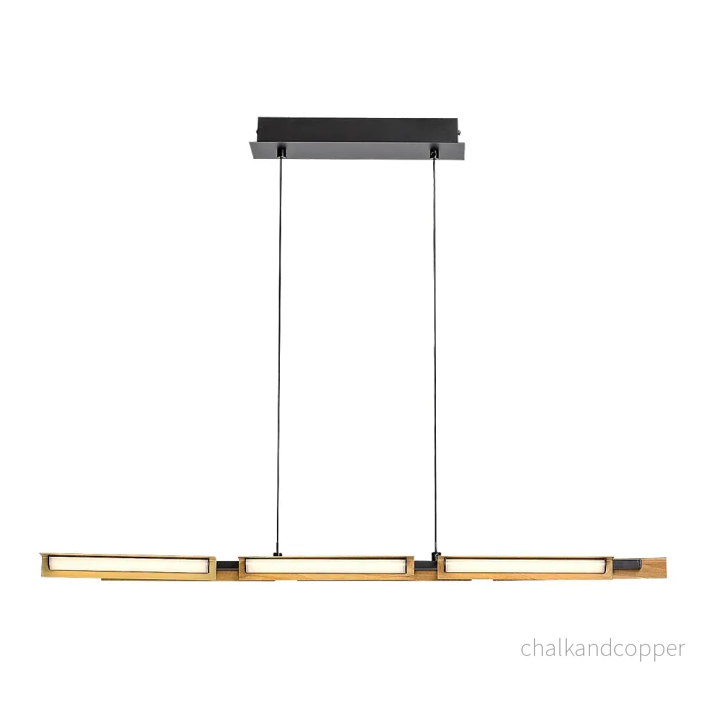 Brighten your room with the Rabalux Remiel hanging lamp. Emitting a warm 30W glow, it adds both style and warmth to your space. Upgrade your ambiance with this elegant ceiling fixture.
