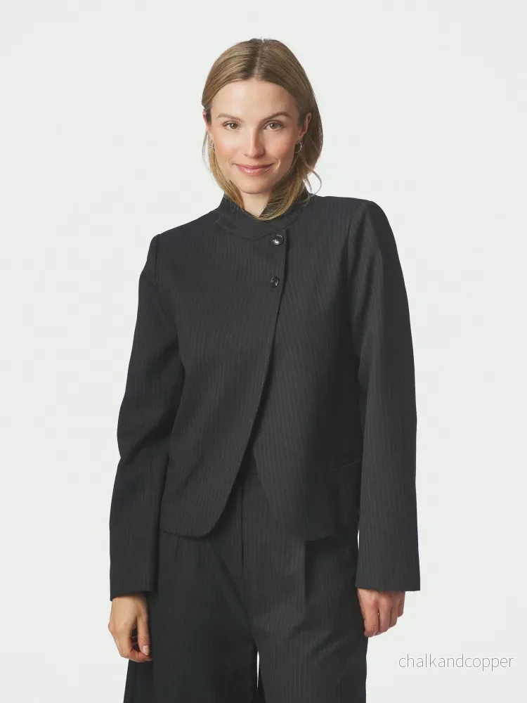 Tiria Slim Pinstripe Blazer Dark Navy Neo Noir