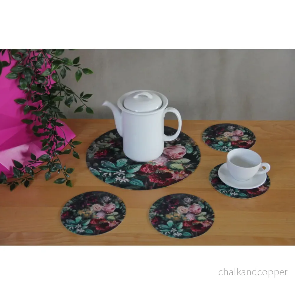 Set med runda bordsunderlägg i filt 1 + 4 - BUNCH - Bild 3