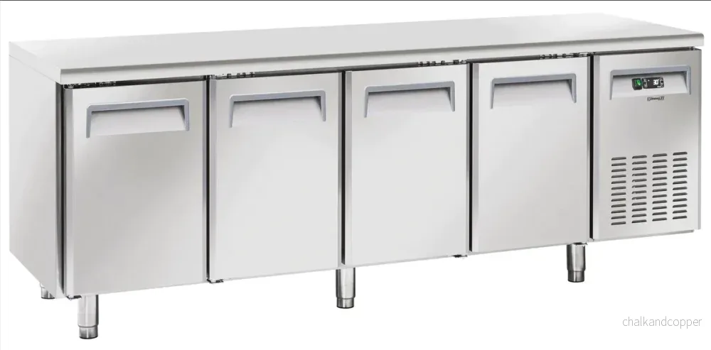 Kylbänk - 4 dörrar - 700 mm