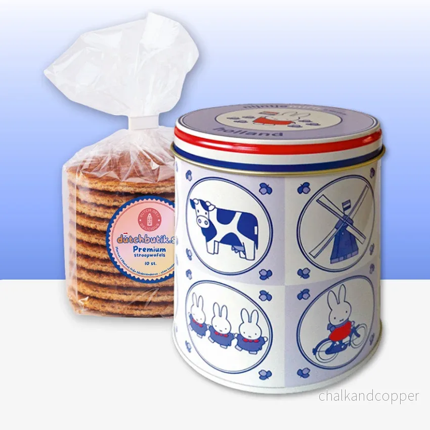 Miffy® stroopwafel-/förvaringsburk med premium stroopwafels (10 st, ca 350 g totalt) – Exklusivt gåvoset Miffy® stroopwafel-/förvaringsburk med premium stroopwafels (10 st, ca 350 g totalt) – Exklusivt gåvoset