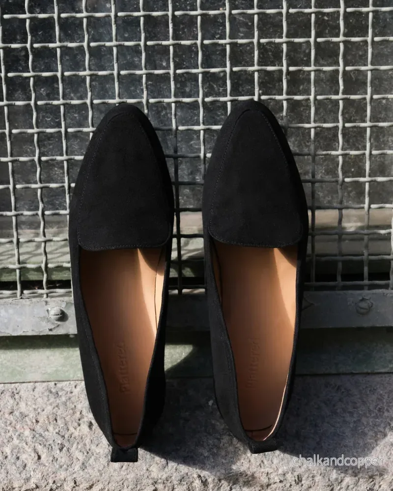Cajsa Suede Black Loafer Flattered