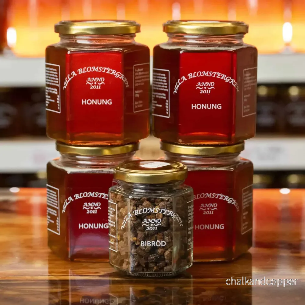 2 kg Svensk Flytande Honung + 110 g Bibröd – Fri frakt