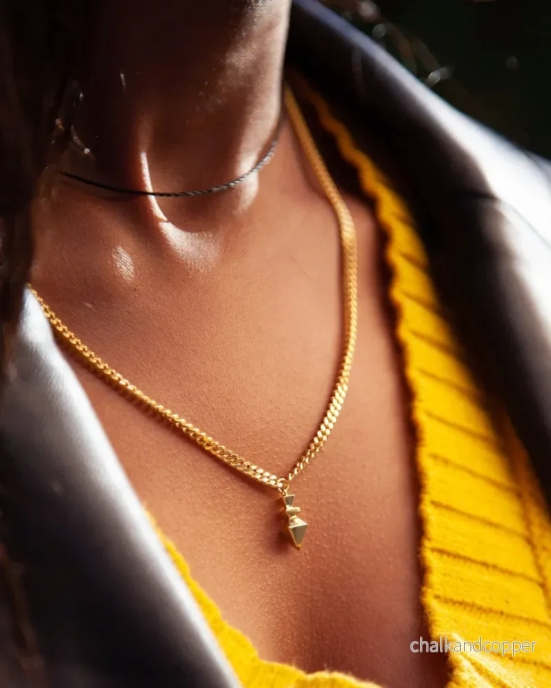 Arrow Chunky – Guldhalsband