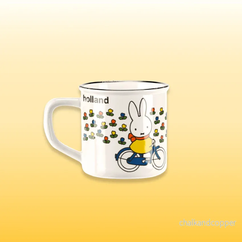 Miffy® retro mugg – Miffy på cykel 25 cl