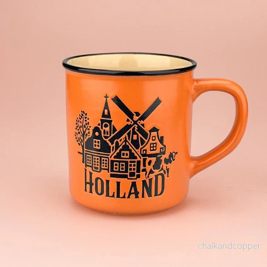 Camp Mugg i orange keramik – Holland-design med outdoor-känsla