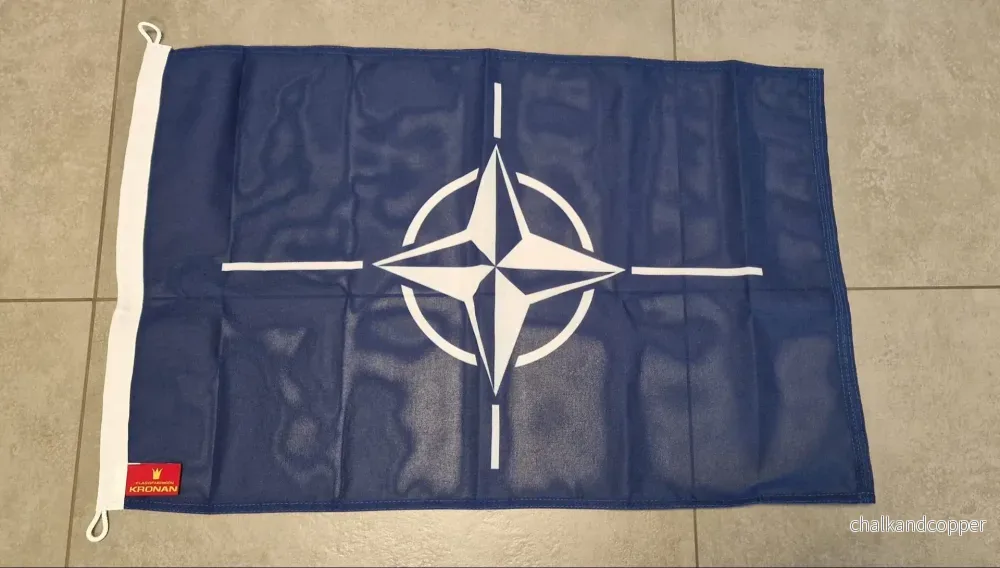 NATO-flagga - Bild 3