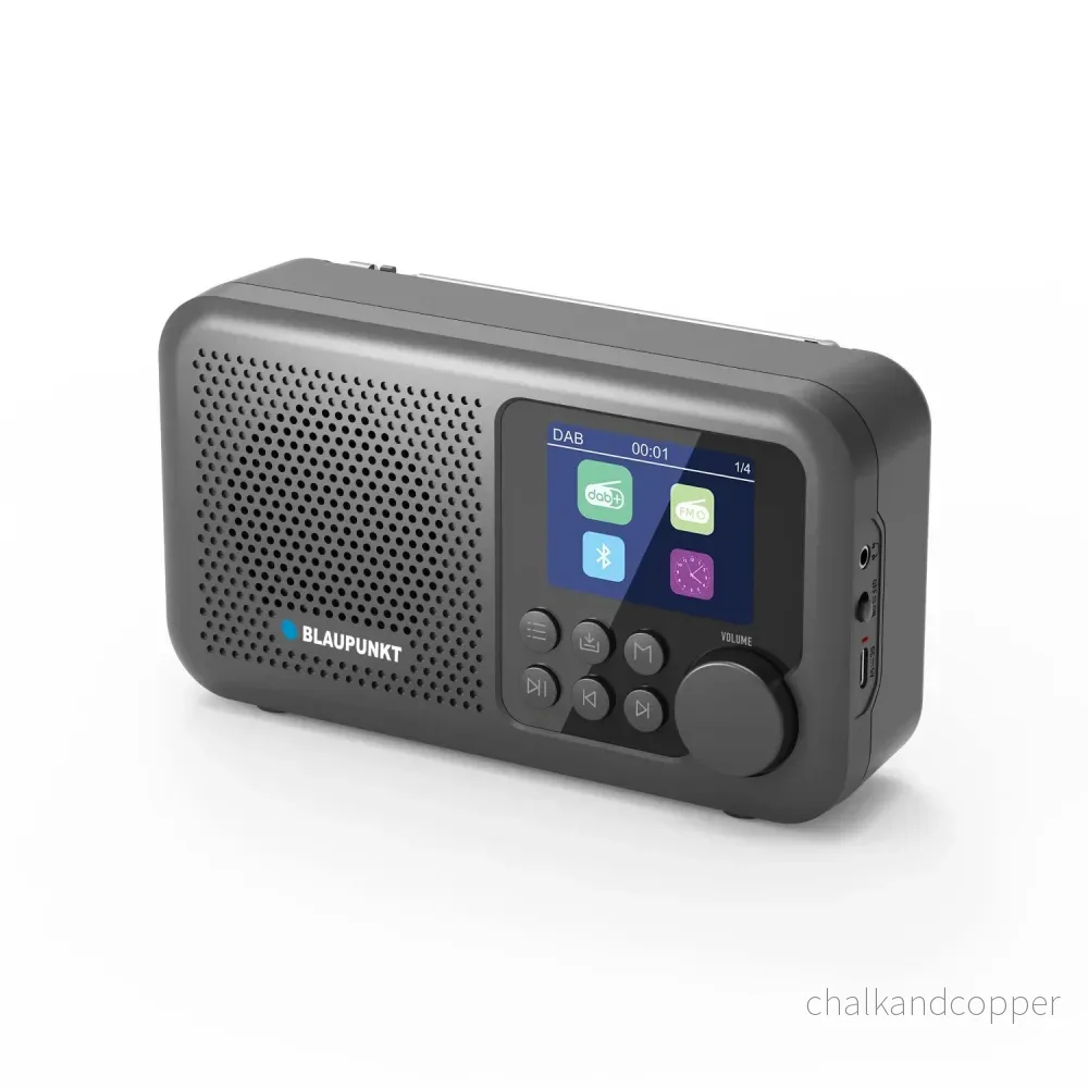 Blaupunkt Portable Radio, DAB+ digitalradio och FM-tuner, Bluetooth, hörlursutgång, 2,4 tums färgdisplay, klock- och alarmfunktion, batteridriven och uppladdningsbar via USB-C, DR8BK - Bild 2