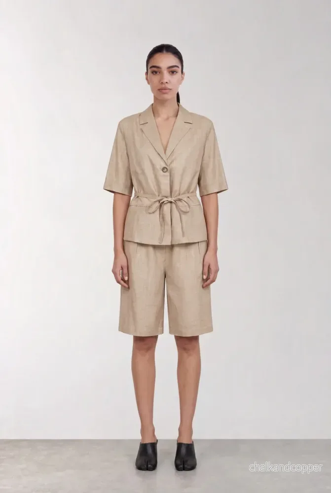 LR-Riot 1 Shorts Sand Levete Room