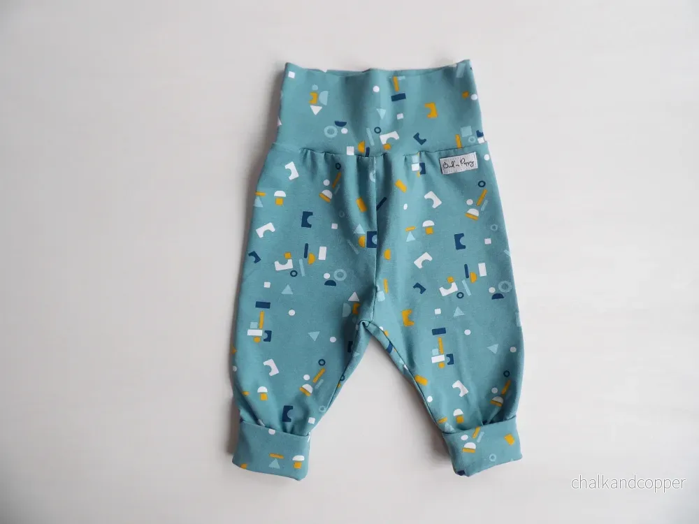 Växa-byxa Building Block Pants – storlek 56 (ca 1-2 mån) Växa-byxa Building Block Pants – storlek 56 (ca 1-2 mån)