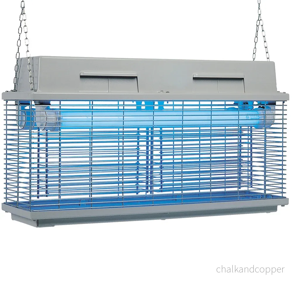 Elektrisk insektsdödare, lampor UV-A (2x 20 W)